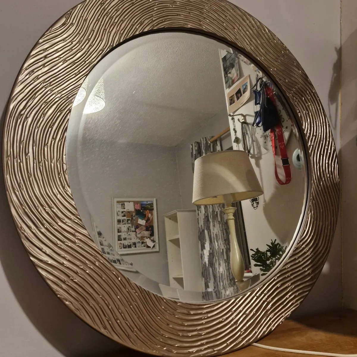 Round Wall Mirror - Image 2