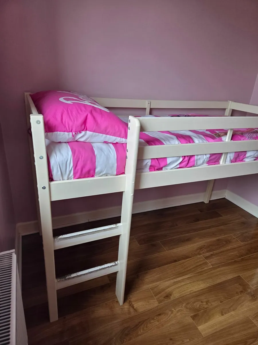 Mid sleeper single bed - Image 2
