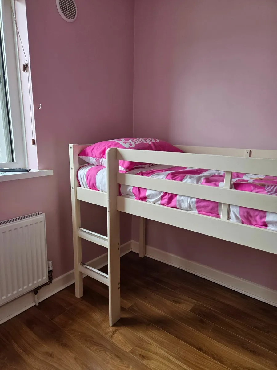 Mid sleeper single bed - Image 3