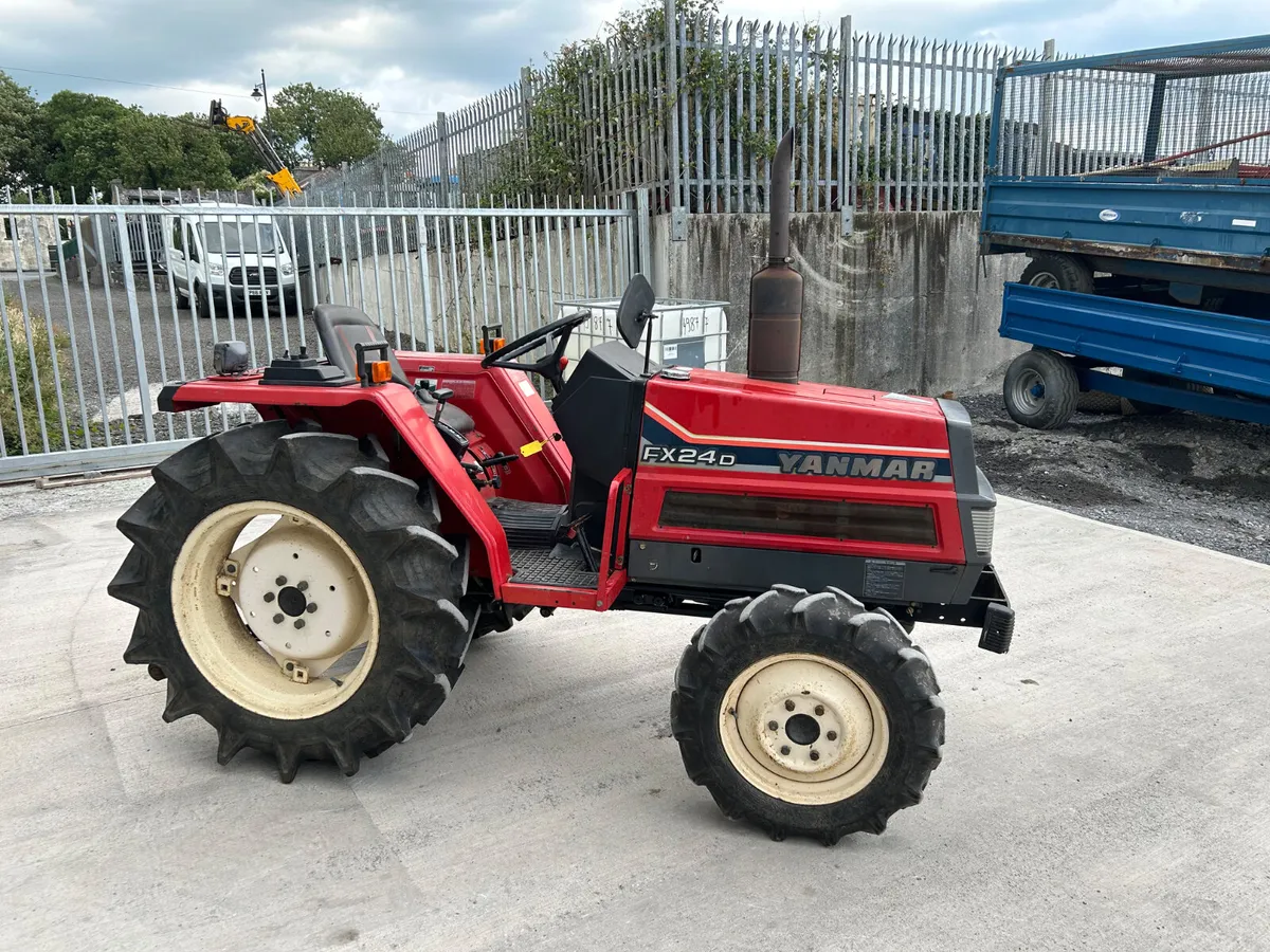 Yanmar FX24D Compact Tractor - Image 4