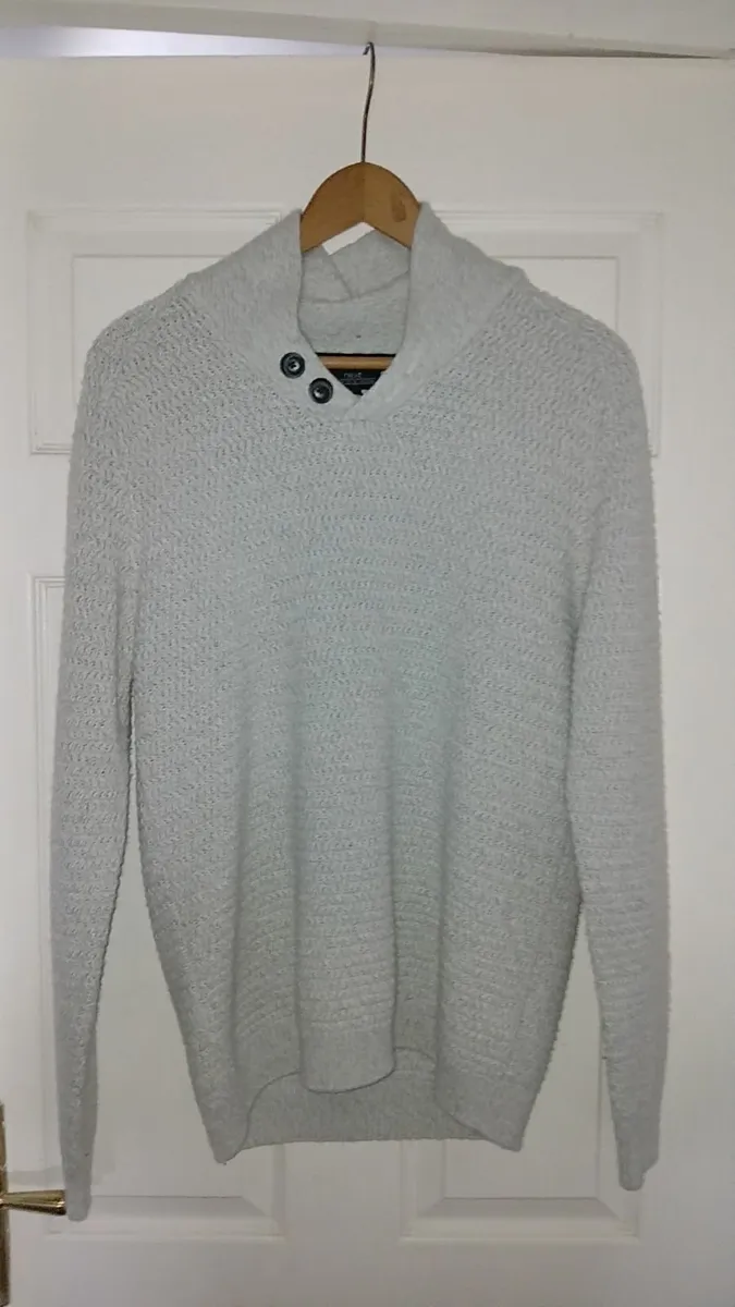 Jumper - Image 1