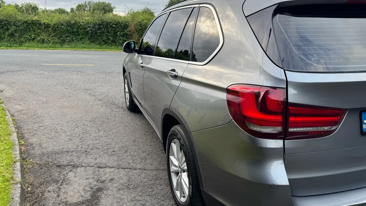 Bmw X5 3.0d 7 seater - Image 2