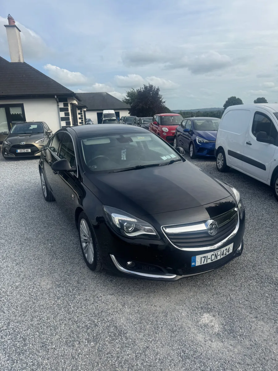 Vauxhall Insignia 2017 1.6 diesel - Image 1
