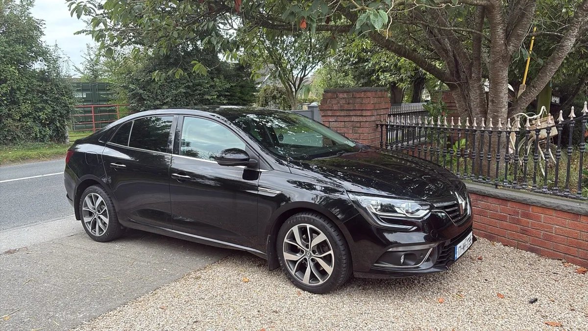 2017 Renault Megan ,Grand coupe Dynamic S - Image 1