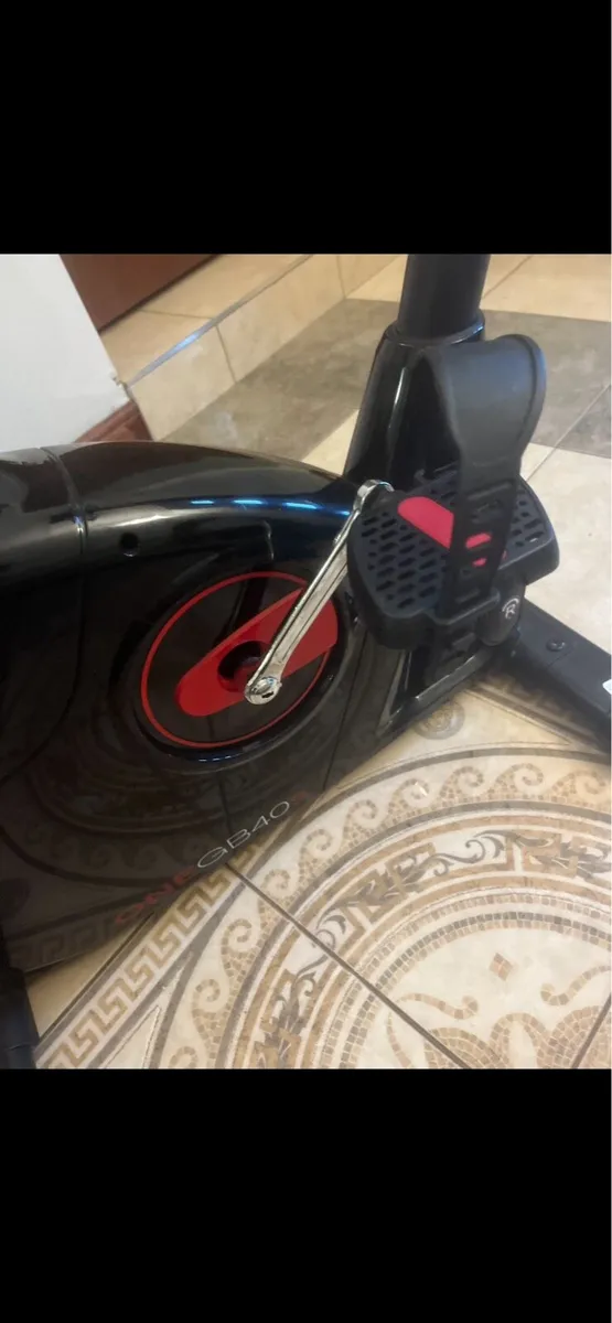 Exercise bike - Image 2
