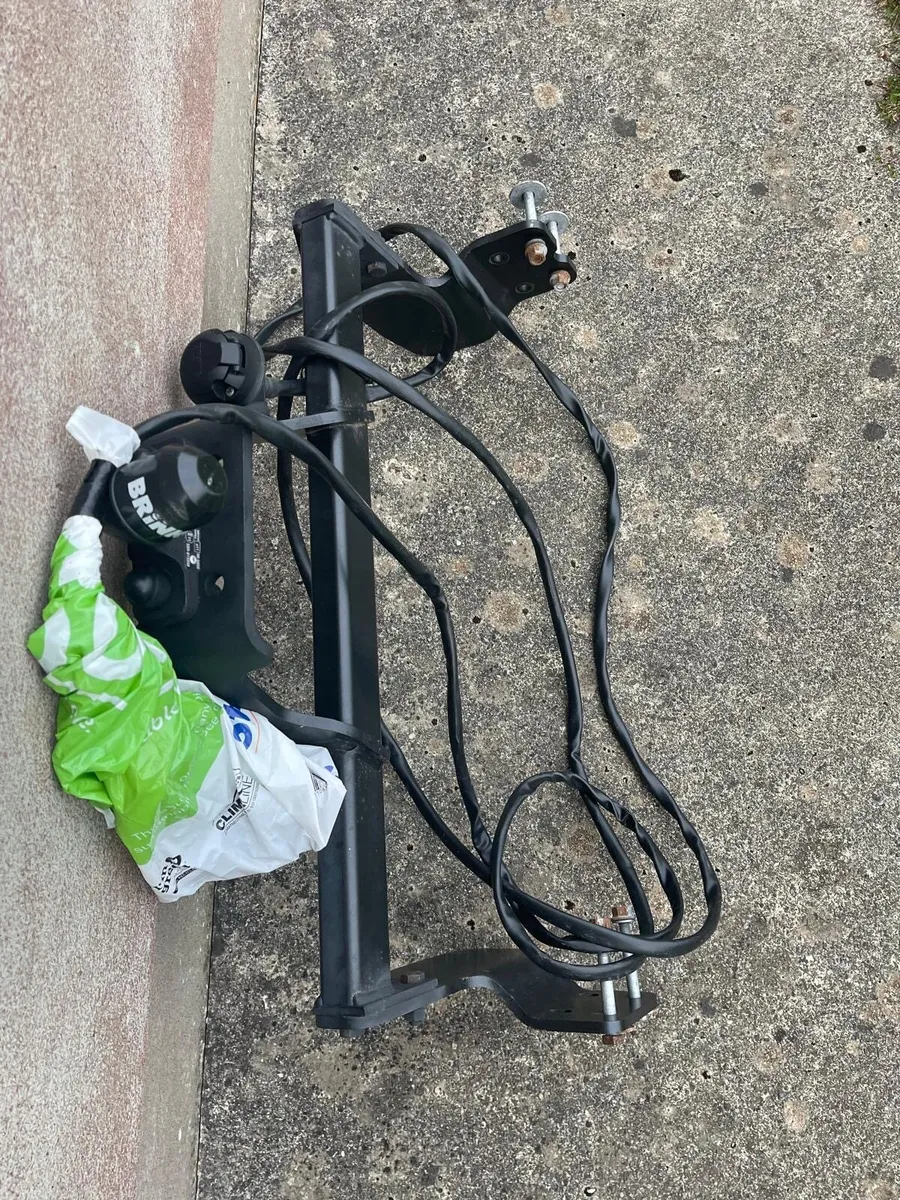 Tow Bar For Ford Transit Custom - Image 2