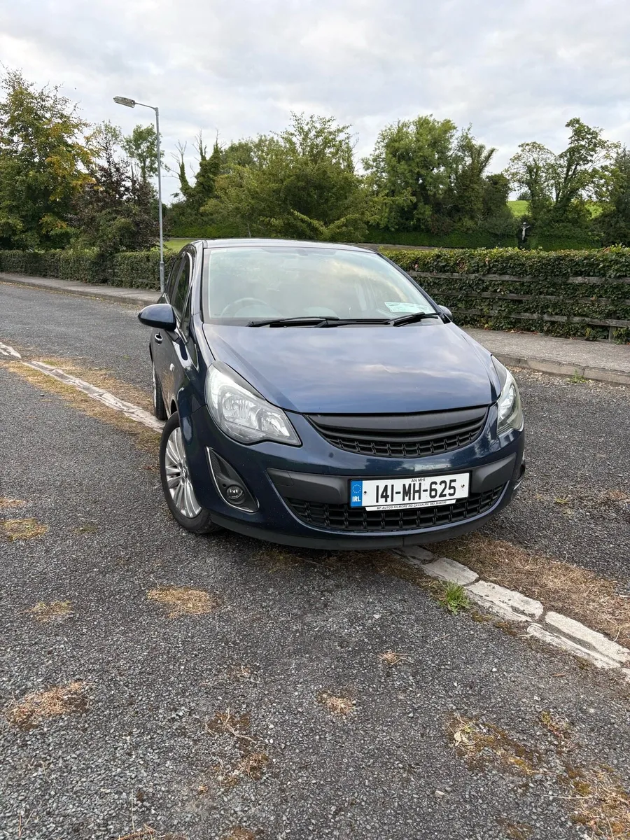Opel Corsa Excite 1.2 - Image 1
