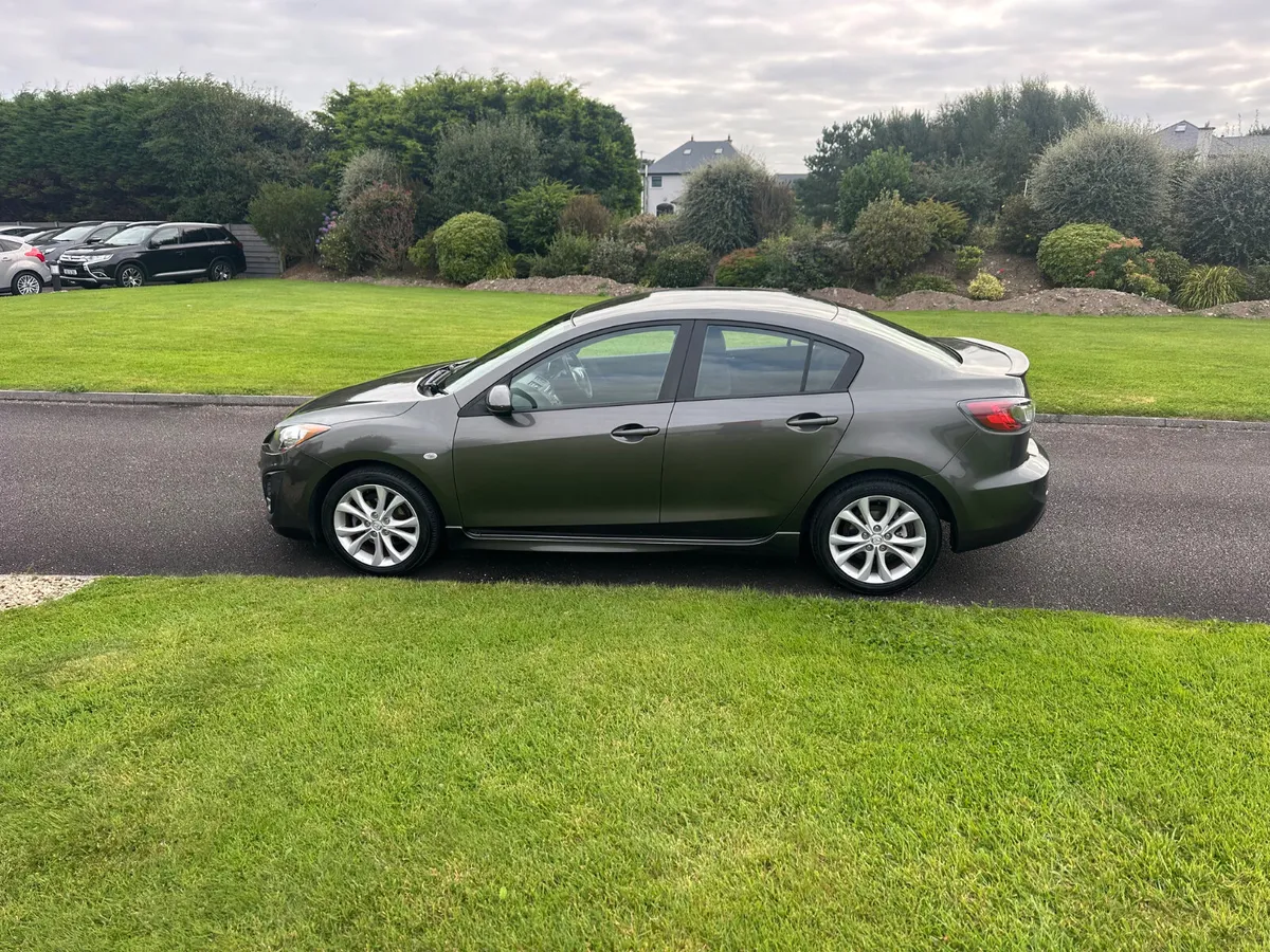 Mazda Mazda3 1.6 TDI Sport - Image 2