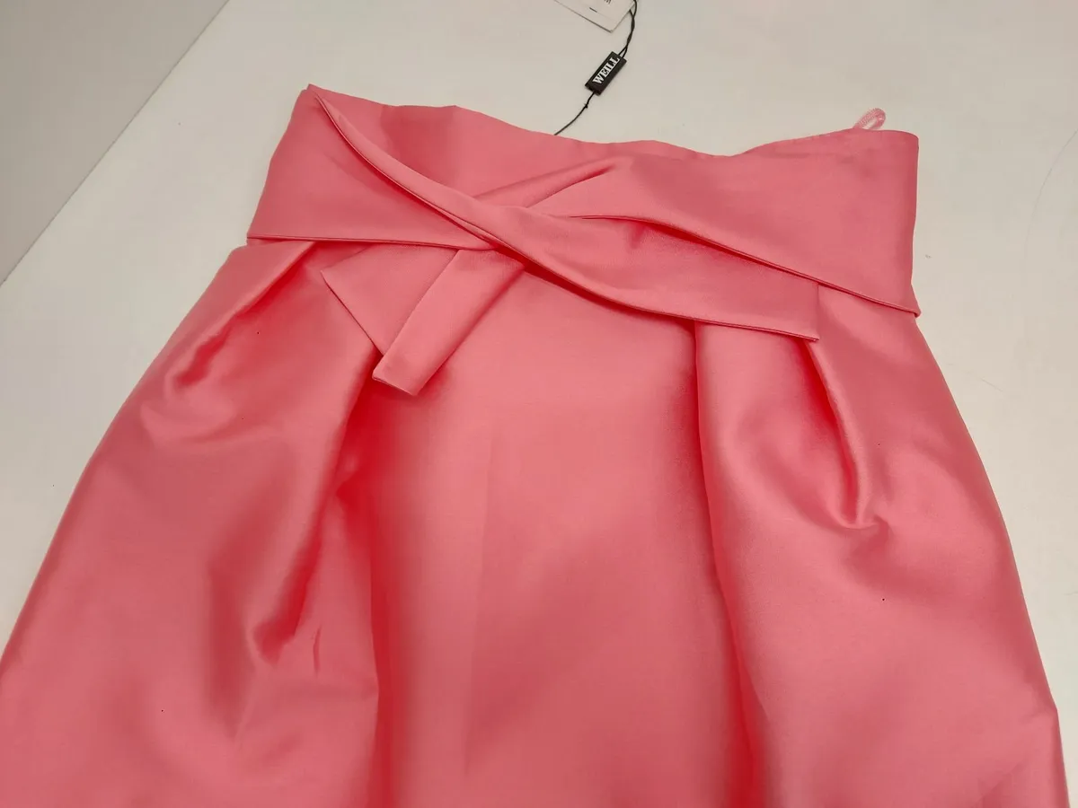 Online Auction Of A Selection Of Clothing & More! - Image 4