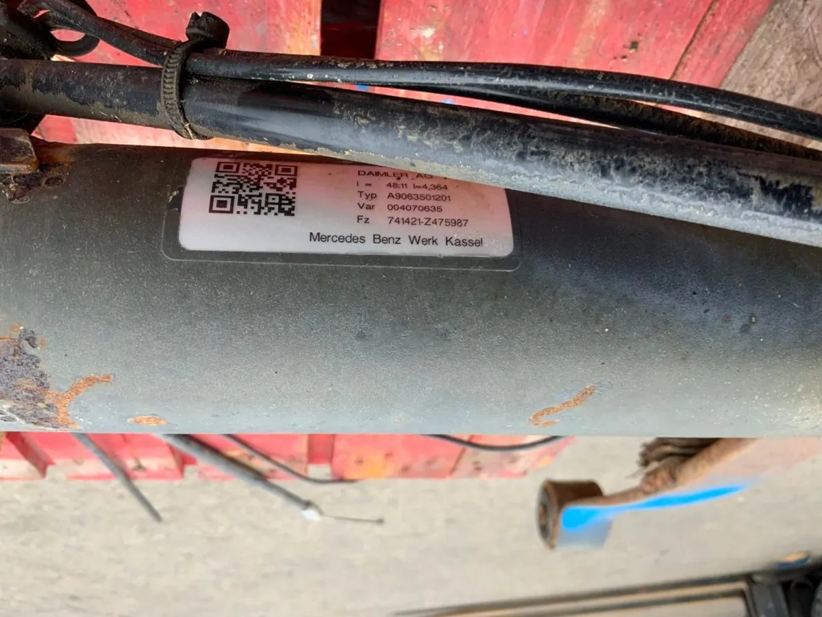 SPRINTER / CRAFTER BACK AXLESINGLE WHEEL. - Image 1