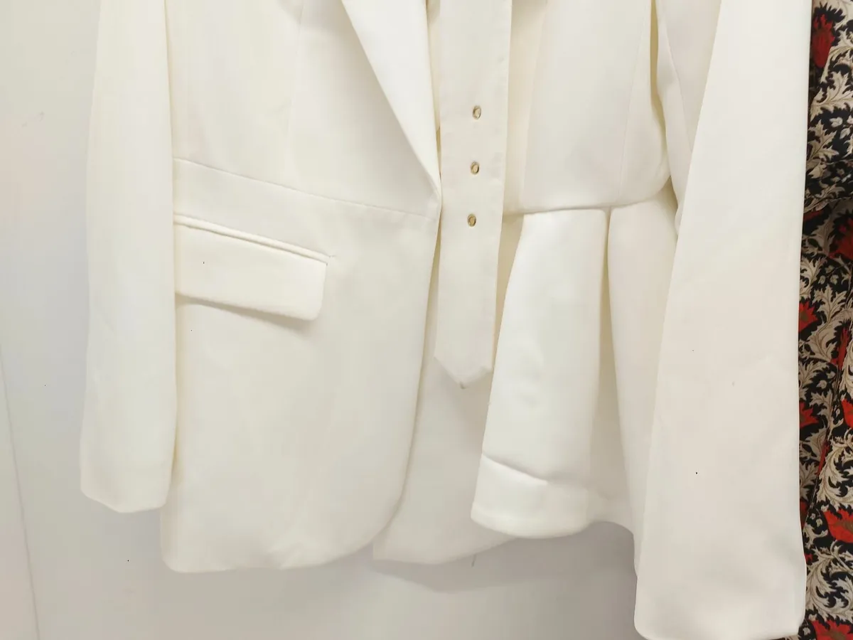 Online Auction Of A Selection Of Clothing & More! - Image 2