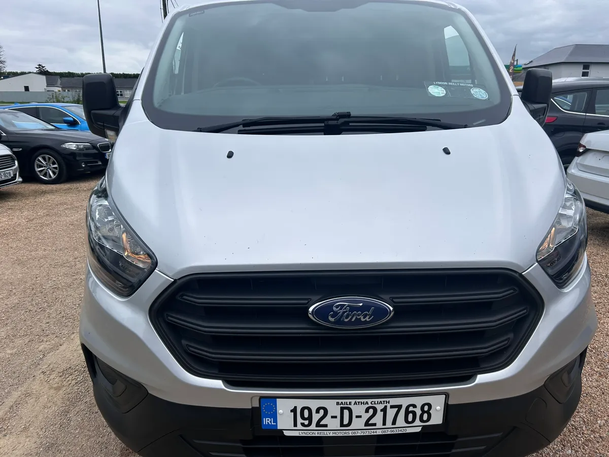 Ford transit custom 2.0 TD - Image 2