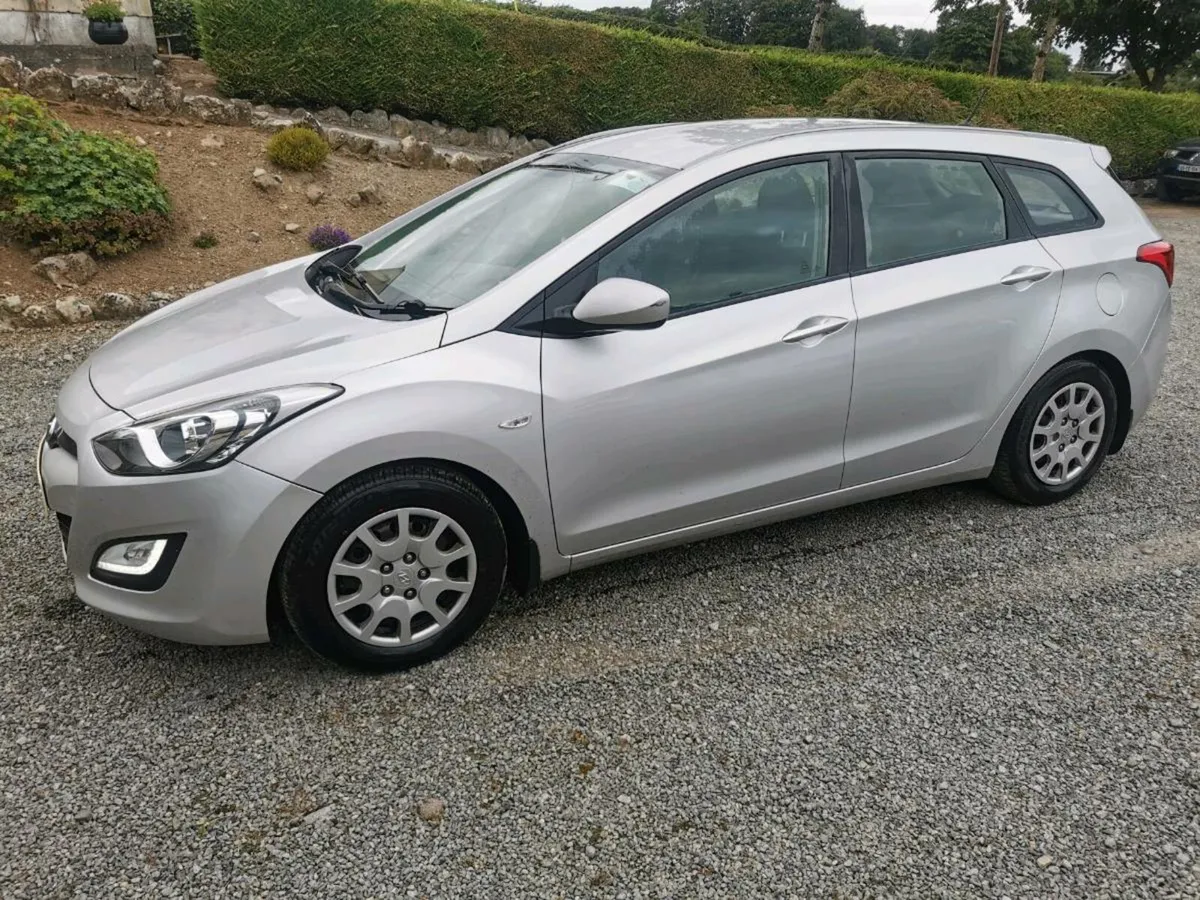 132 Hyundai İ30 - Image 1