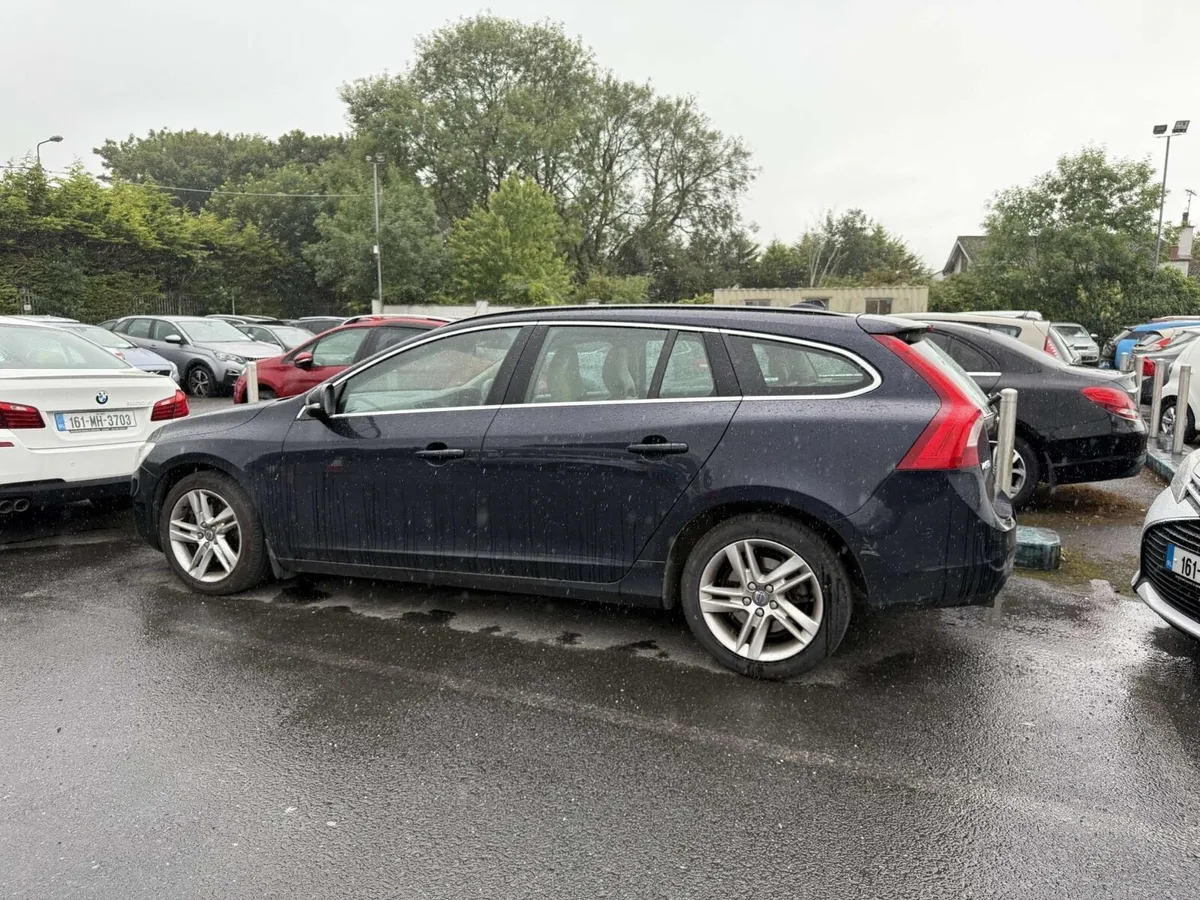 Volvo v60 D3 - Image 3