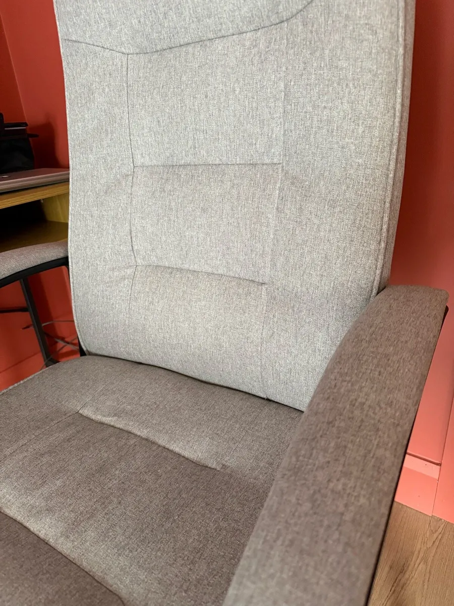 Desk chair - Image 2