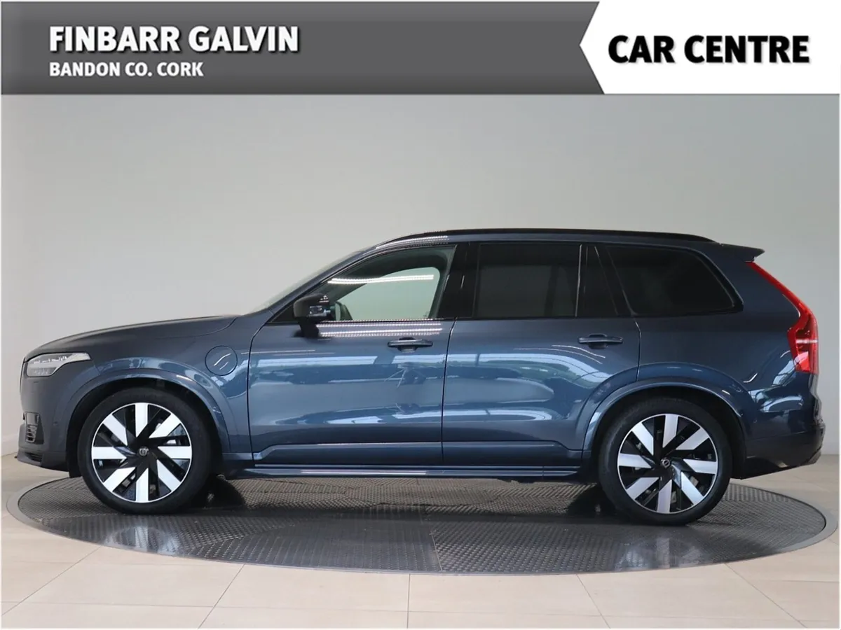 XC90 ULTIMATE T8 RECHRGE AWD - Image 3