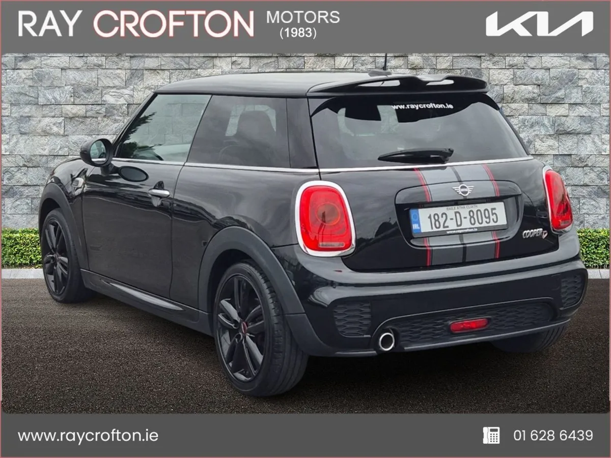 MINI Cooper Cooper D - Image 3