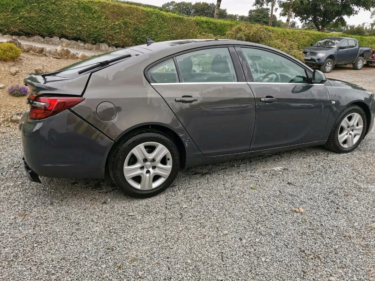 16 Opel Insignia - Image 4