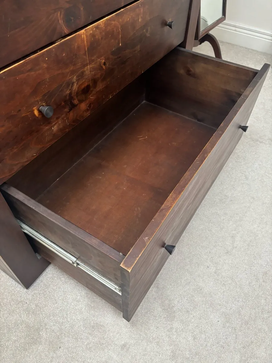 Large walnut chest of drawers and mirror - Image 4