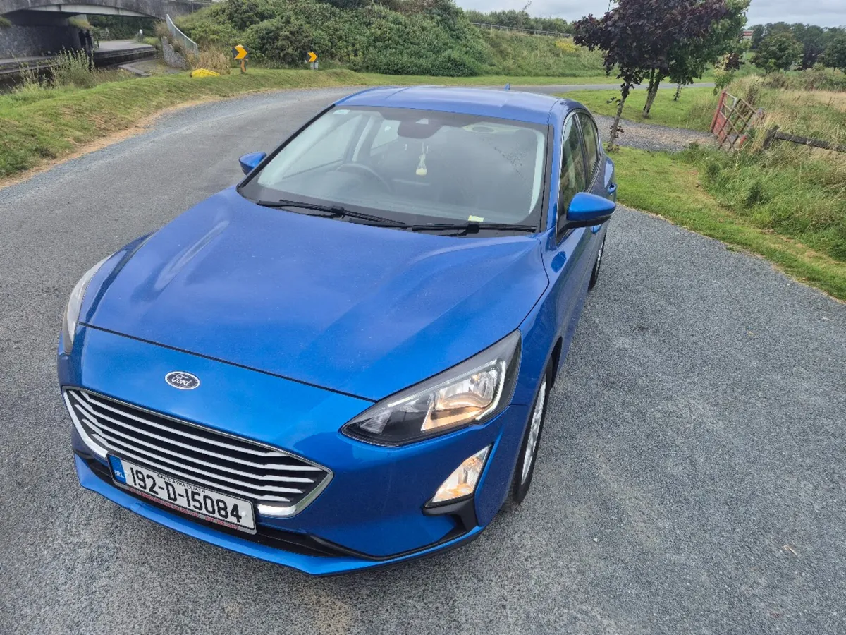 192 Ford Focus ZETEC 1.5 TDCI 125PS 6SPEED 4DR - Image 3