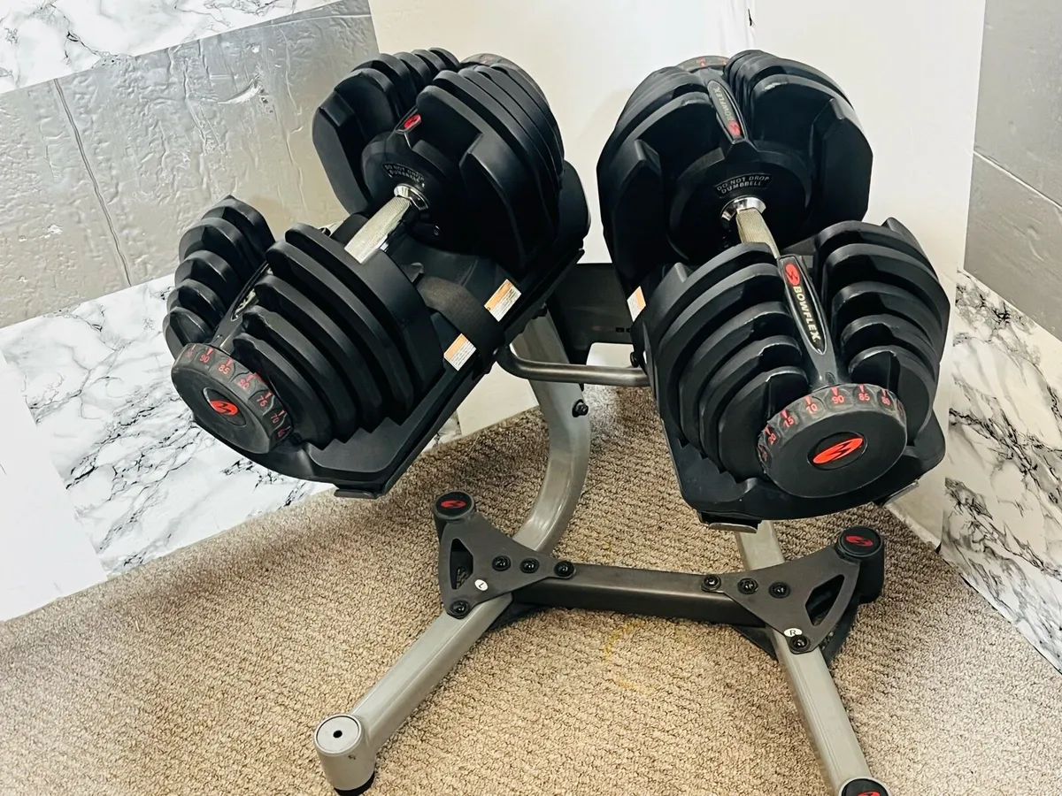 BOWFLEX 40 KG ADJUSTABLE DUMBBELLS WITH STAND - Image 3