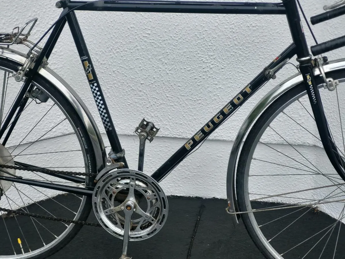 GOLDEN OLDIE ROAD BIKE. PUEGEOT MAKE - Image 2