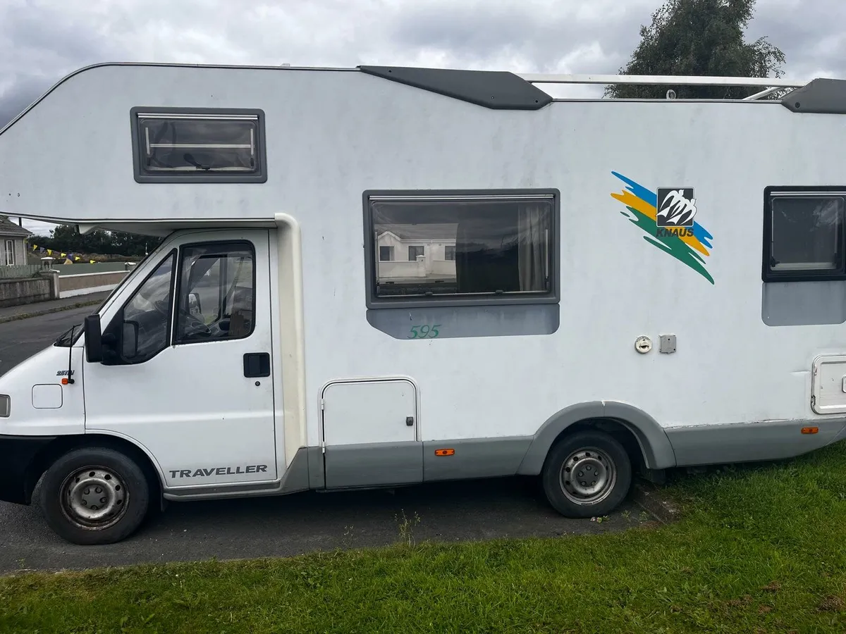 Knaus traveller Campervan - Image 2