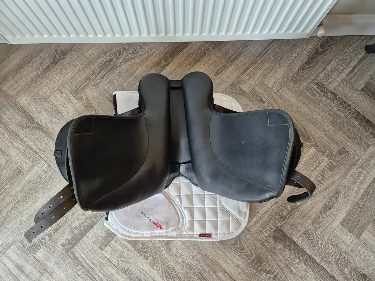 Dressage saddle for sale €180 - Image 4