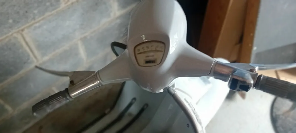 Vespa PX parts and Scooters - Image 3