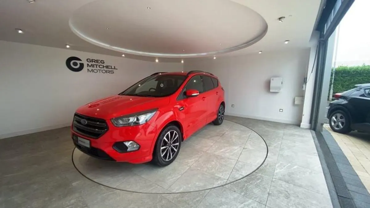 Ford Kuga 1.5 Tdci St-line 5dr 2WD - Image 3