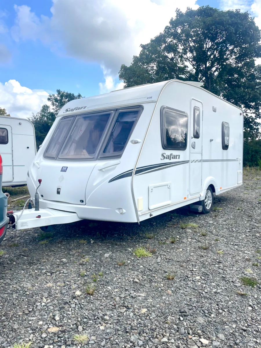 ⚡️ 2009 Swift Safari Fixed bed caravan ⚡️ - Image 1