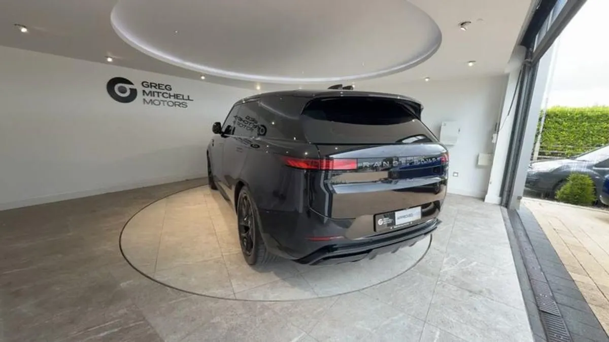Land Rover Range Rover Sport 3.0 D300 Dynamic SE - Image 3