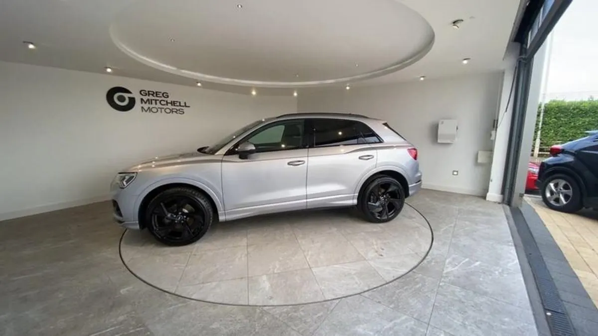 Audi Q3 35 TDI Sport 5dr S Tronic - Image 4