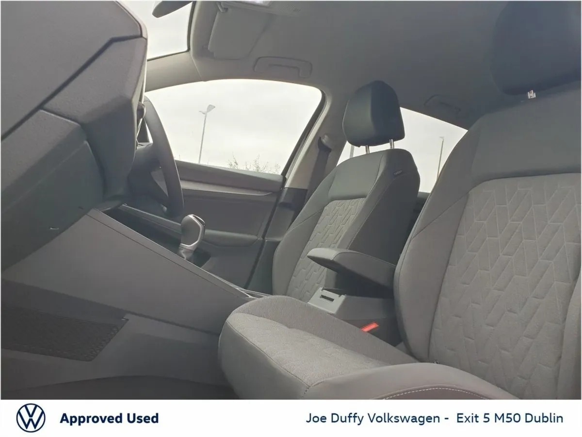 Volkswagen Golf Golf Edition 75 1.5 TSI 116HP - Image 4