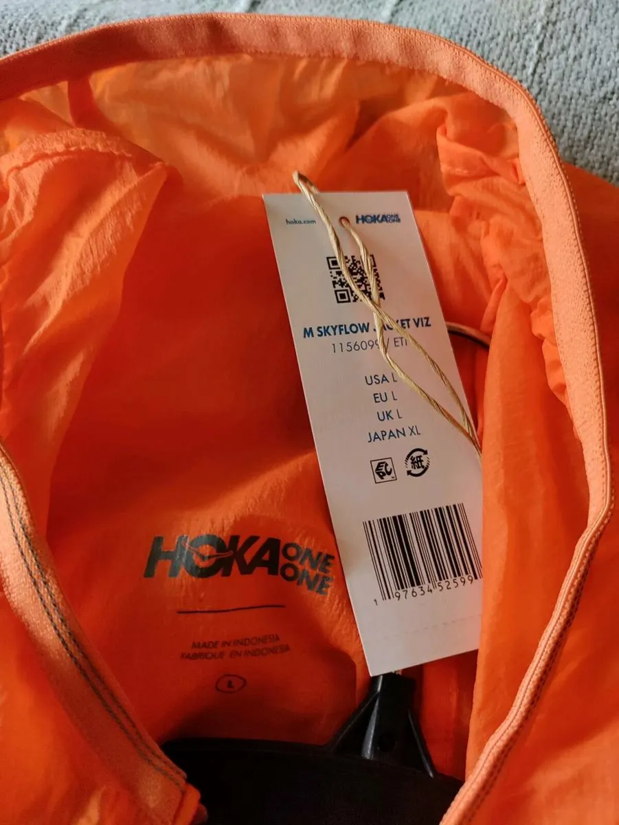 Hoka OneOne SkyFlow Viz jkt L New - Image 2