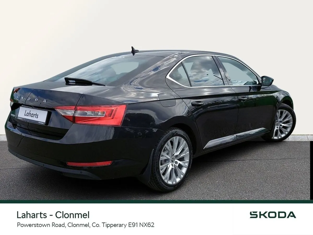 Skoda Superb Style 2.0tdi 150HP 5DR - Image 3