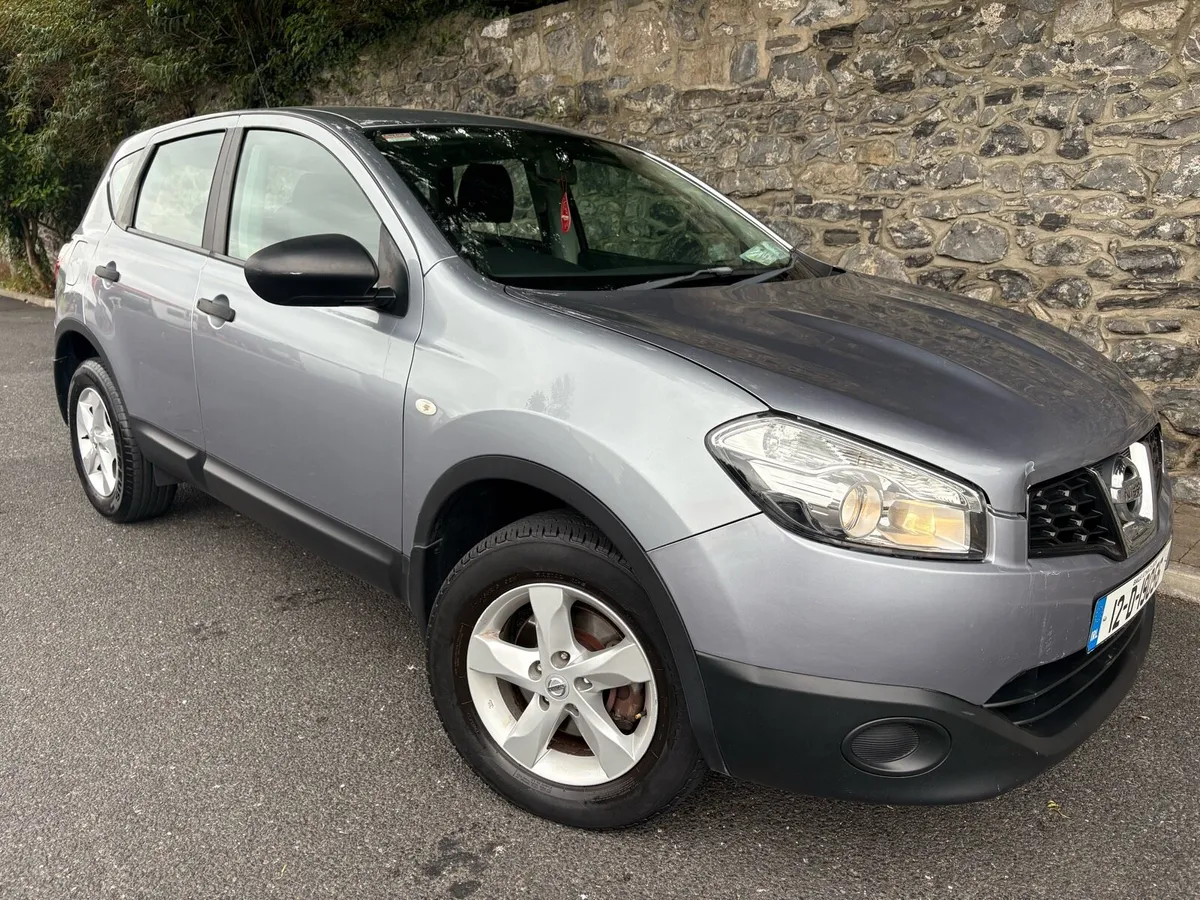 Nissan Qashqai 1.6 XE 4 DR - Image 2