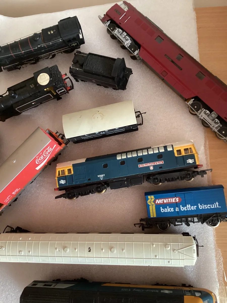 Model Railway set  and accessories - Image 4