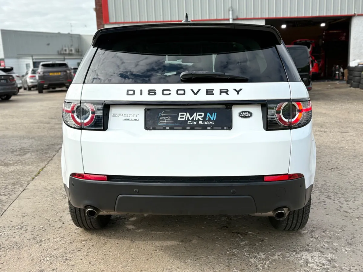 DISCOVERY SPORT AUTO 7 SEATER - Image 4