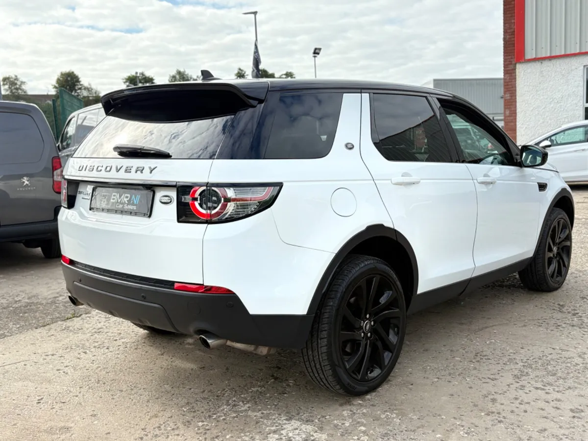 DISCOVERY SPORT AUTO 7 SEATER - Image 3