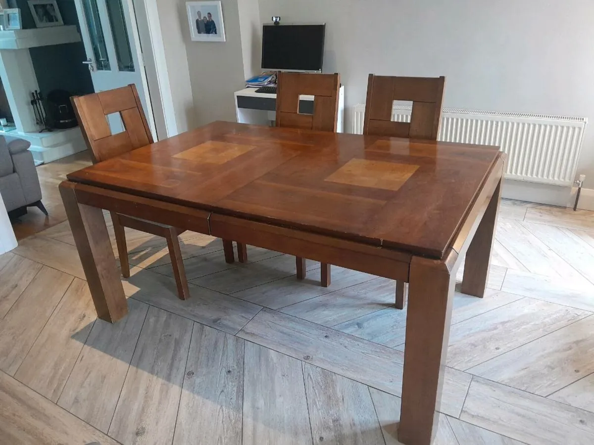Dining table and chairs - Image 2