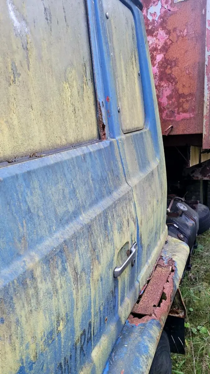 Hino ff - Image 2