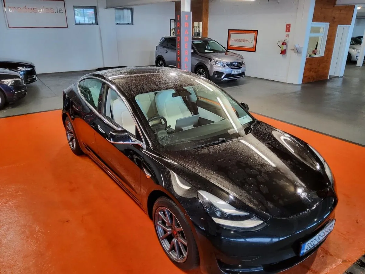 Tesla Model 3 Standard Range Plus (rwd) - Image 3