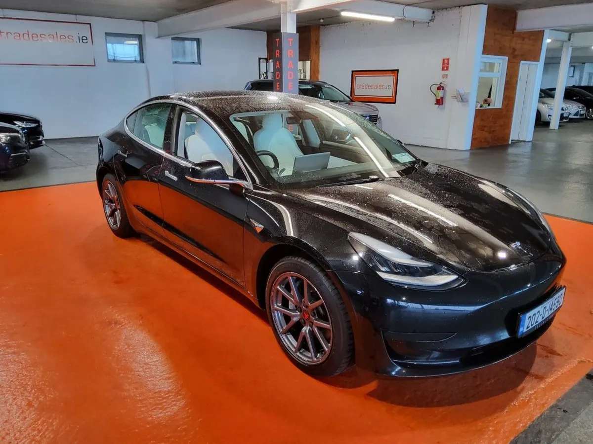 Tesla Model 3 Standard Range Plus (rwd) - Image 4