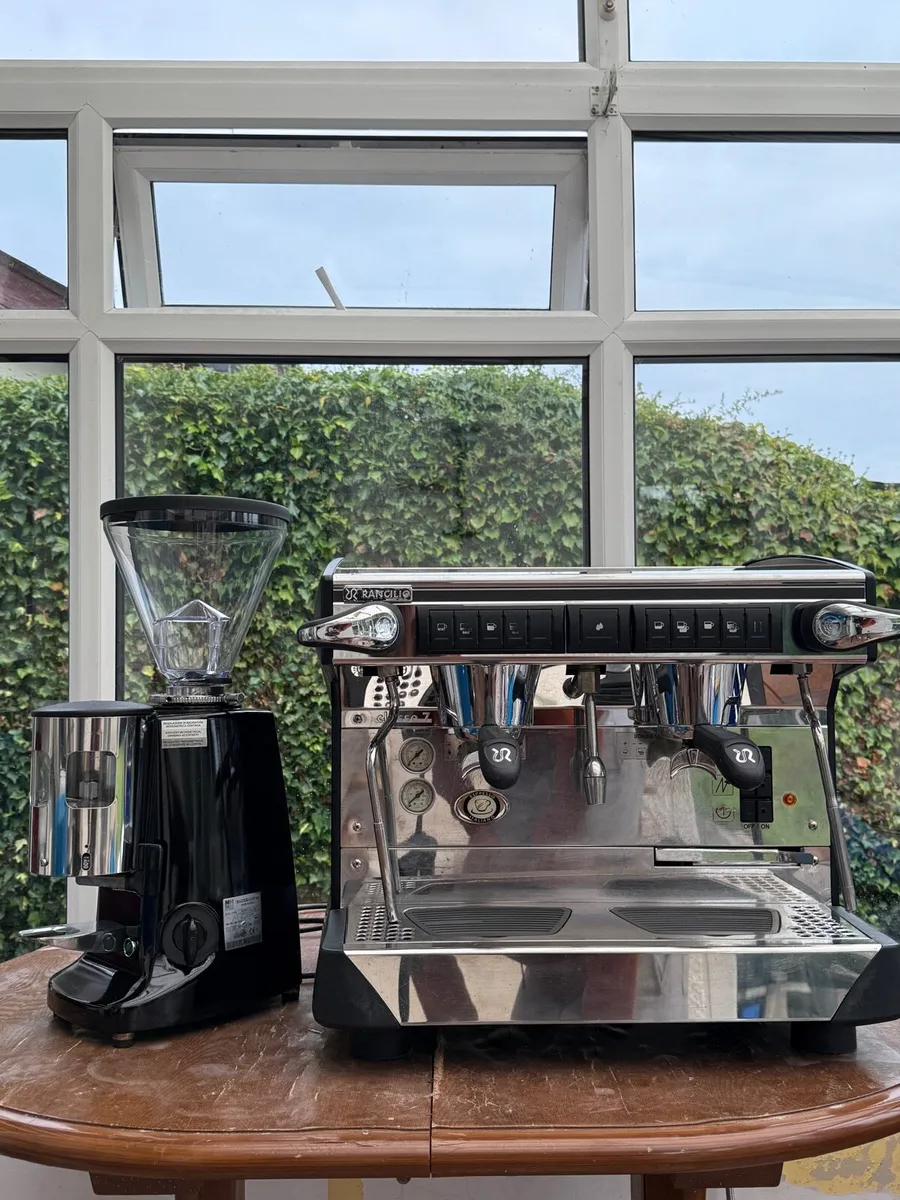 Barista setup. Coffee machine, grinder commercial - Image 1