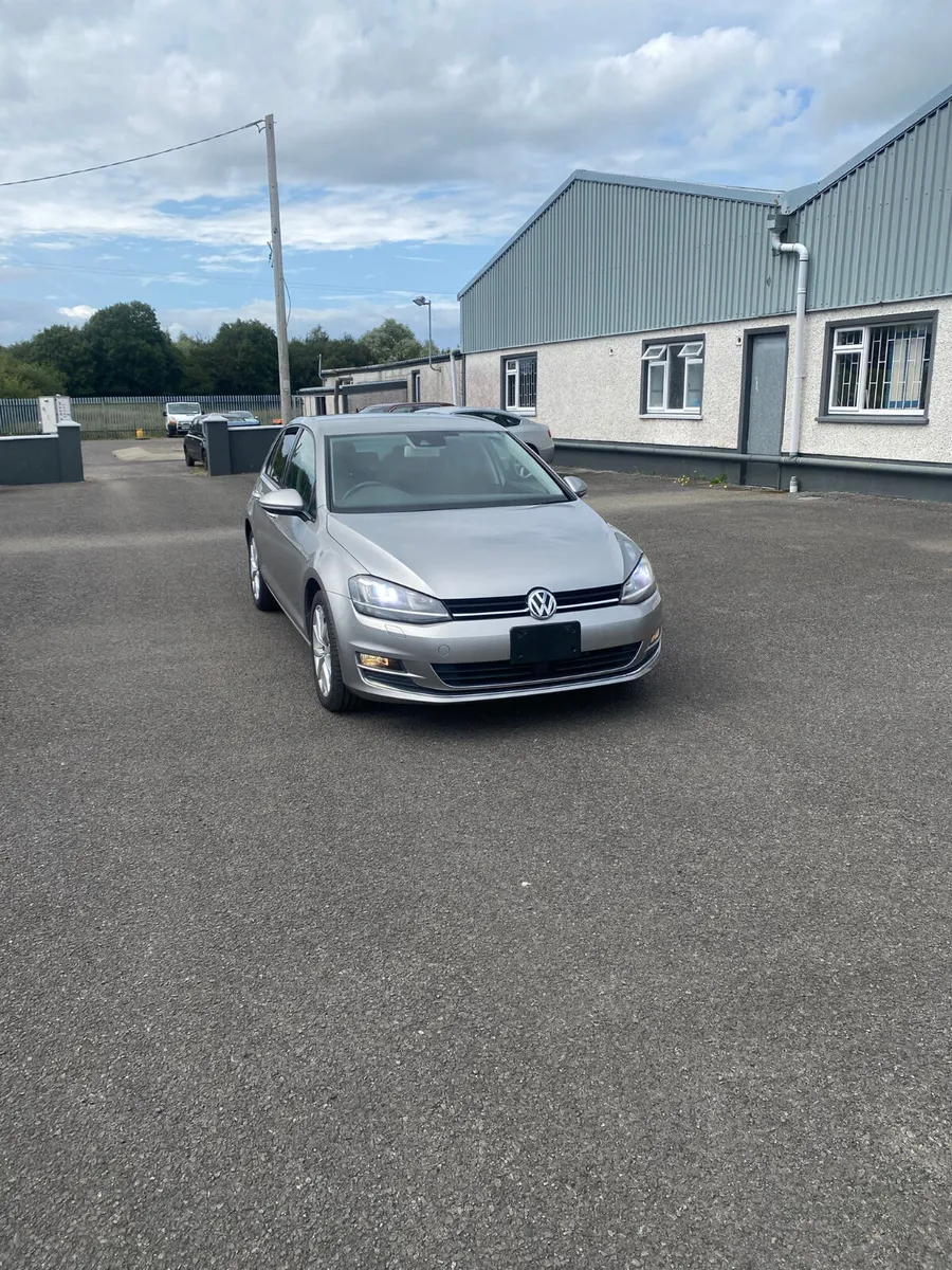Volkswagen Golf 2015 - Image 1