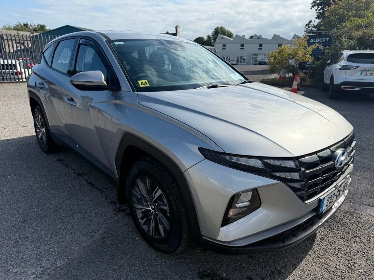 Hyundai Tucson HEV Comfort Plus  just In low KM - Image 1