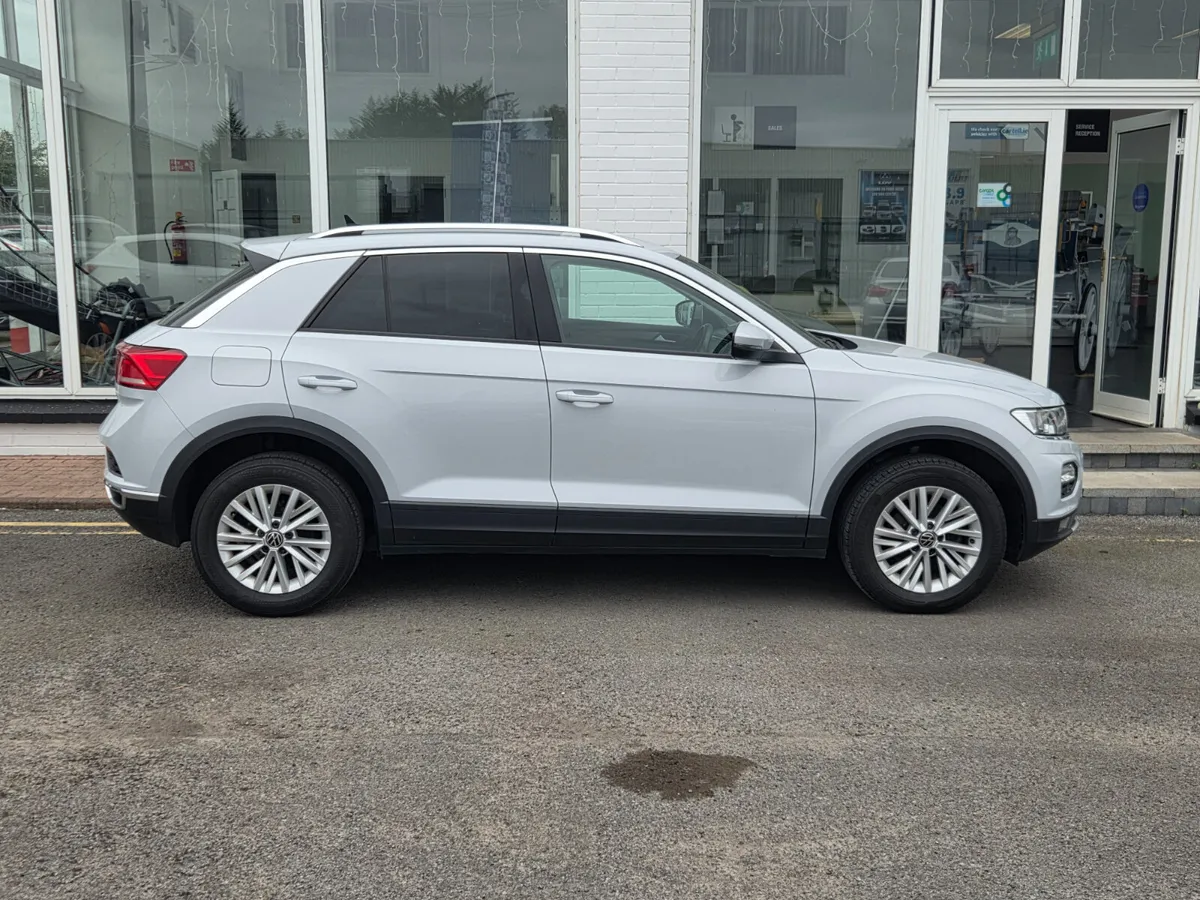 Volkswagen T-Roc 2020 - Image 3