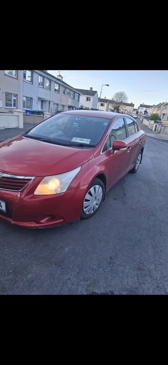 2011 toyota avensis - Image 2