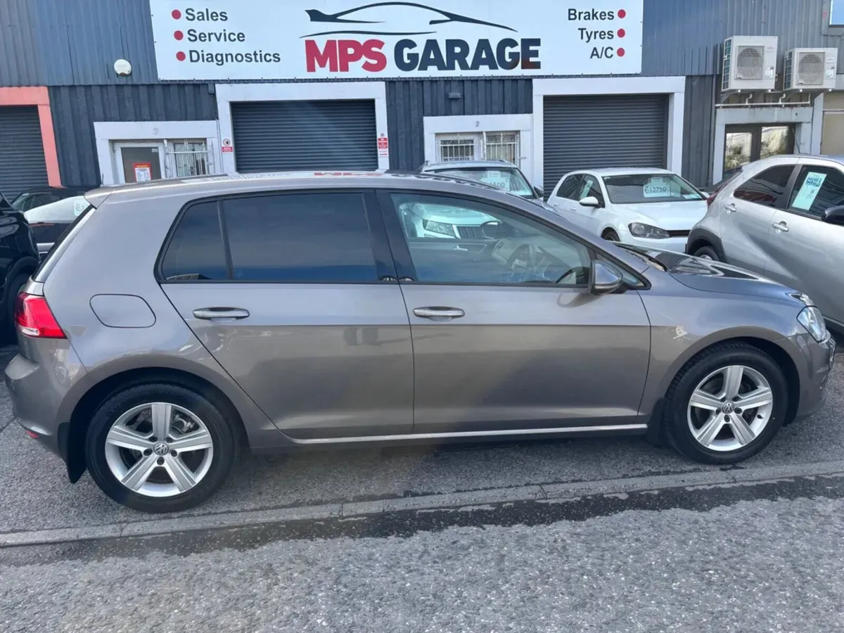 2014 Volkswagen Golf 1.6 TDI 5DR 110HP - Image 1